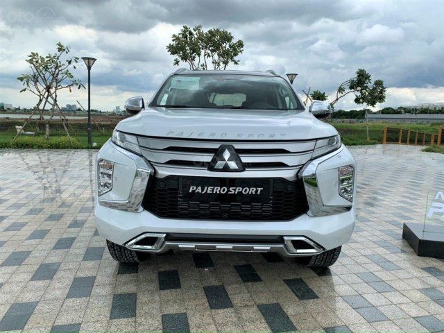 [Mitsubishi Bình Thuận] Mitsubishi Pajero đời 2020, màu trắng, nhập khẩu0