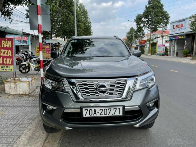 Nissan Terra S 2019 số sàn, máy dầu, nhập khẩu, 22.000km cực mới