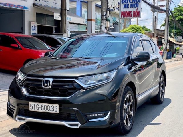 Hỗ trợ mua xe giá thấp với chiếc Honda CRV L sản xuất năm 2018, xe còn mới, chính chủ sử dụng0