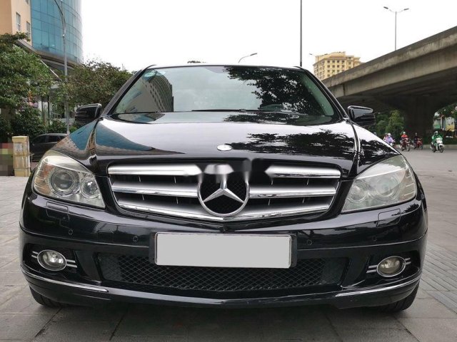 Bán xe Mercedes C300 đời 2010, màu đen