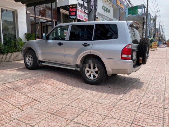 Cần bán gấp Mitsubishi Pajero sản xuất 2006, màu bạc, xe nhập, giá 260tr0