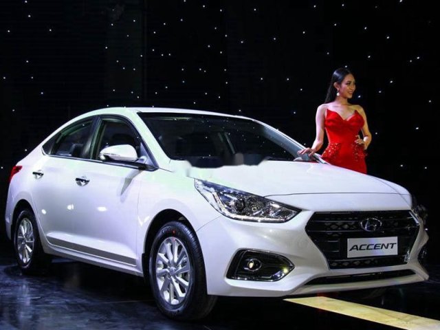 Bán Hyundai Accent năm 2018 còn mới0