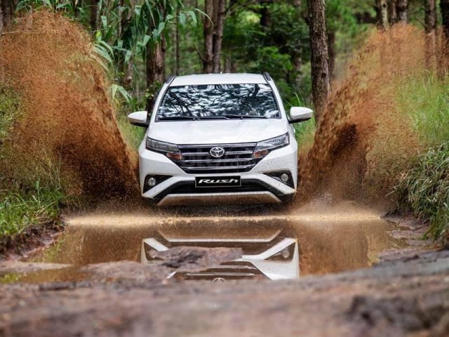 Toyota Rush 2020 đủ màu giao ngay + khuyến mãi khủng tại Toyota Bắc Ninh0