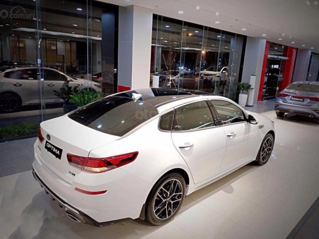 Cần bán xe Kia Optima sản xuất năm 2020, xe sẵn0