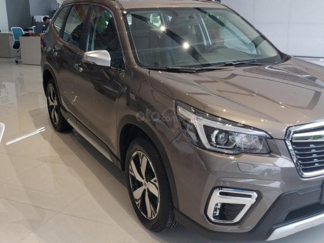 Cần bán xe Subaru Forester 2.0 i-L đời 2020, giao xe ngay0