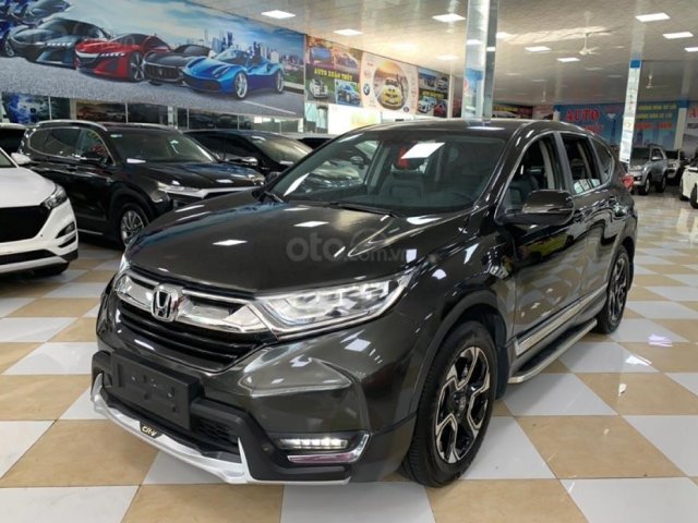 Bán nhanh xe Honda CRV đời 2018, màu đen, 7 chỗ0