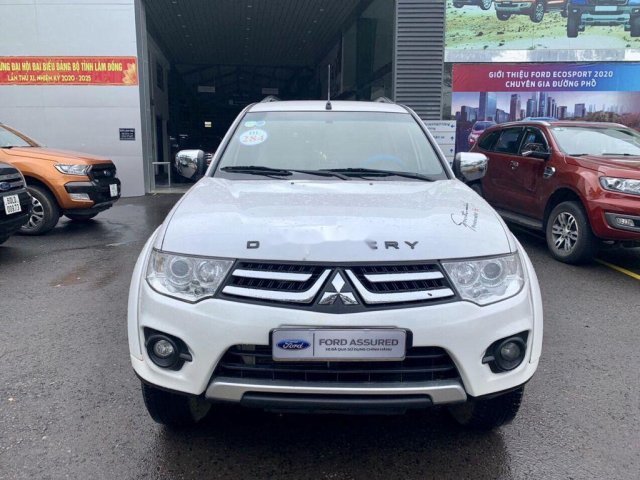 Bán nhanh chiếc Mitsubishi Pajero Sport 2.5MT sản xuất năm 2016, siêu tiết kiệm0