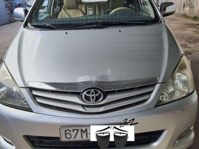 Cần bán Toyota Innova năm 2008 còn mới0