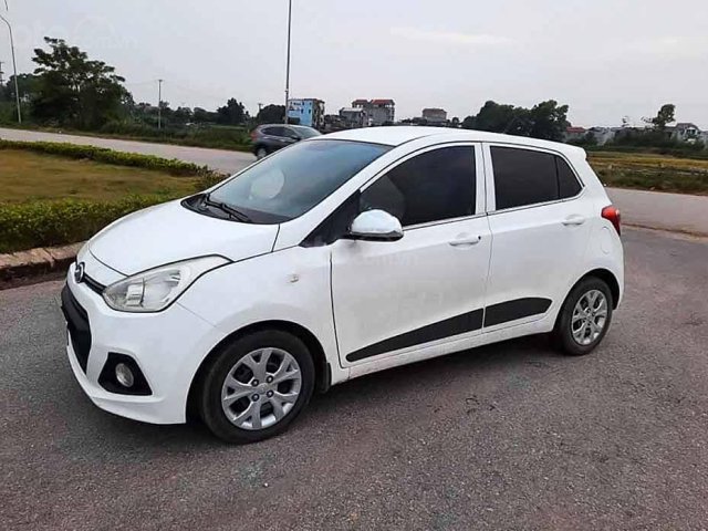 Bán Hyundai Grand i10 sản xuất năm 2014, màu trắng, nhập khẩu 0