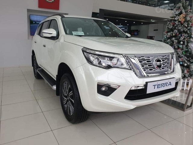 Bán Nissan Terra V nhập khẩu, giao ngay0