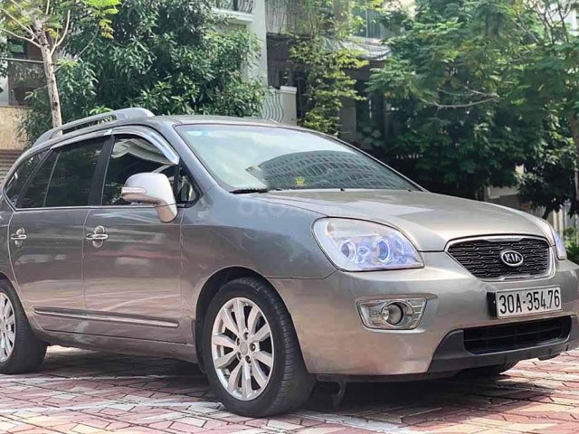 Cần bán lại xe Kia Carens đời 2011, màu xám, giá 325tr