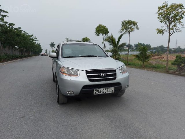 Cần bán gấp với giá ưu đãi chiếc Hyundai Santa Fe sản xuất năm 2005, bao test hãng