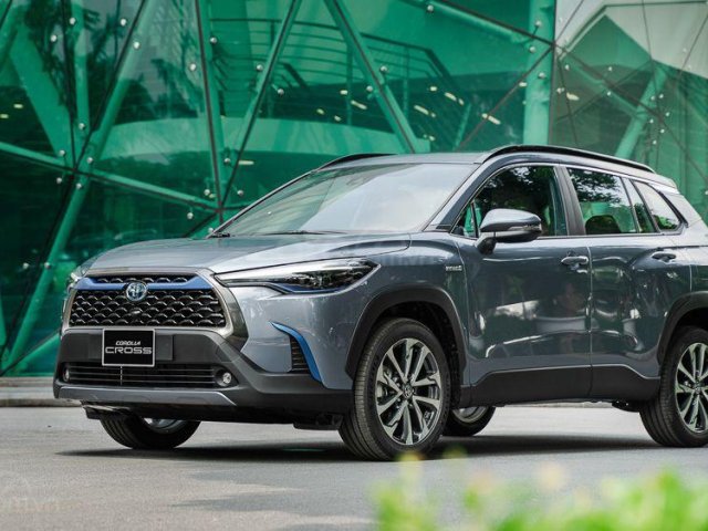 Bán xe Toyota Corolla Cross đời 2020, xe sẵn, giao ngay