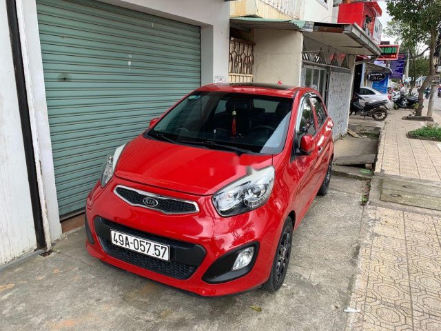 Chính chủ bán ô tô Kia Picanto sản xuất 2013, màu đỏ, nhập khẩu