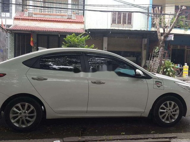 Bán Hyundai Accent 2019, màu trắng, nhập khẩu chính chủ0