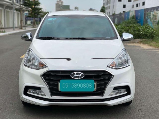 Cần bán Hyundai Grand i10 sản xuất 2019, màu trắng số sàn, giá tốt0