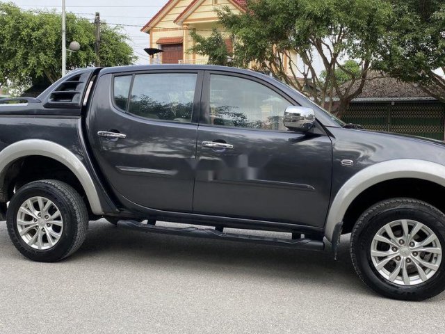 Cần bán lại xe Mitsubishi Triton MT sản xuất năm 2015, xe nhập0