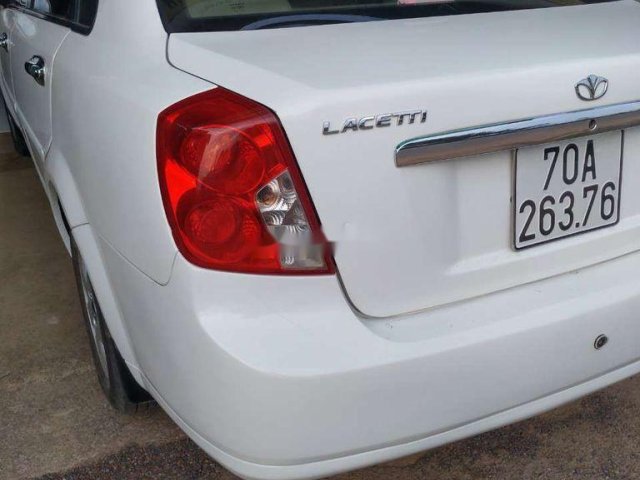 Cần bán lại xe Daewoo Lacetti đời 2008, màu trắng, xe nhập0