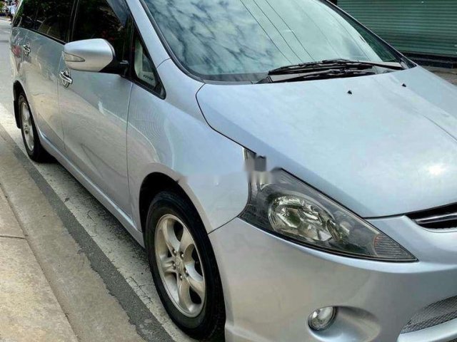 Bán xe Mitsubishi Grandis đời 2005, màu bạc còn mới