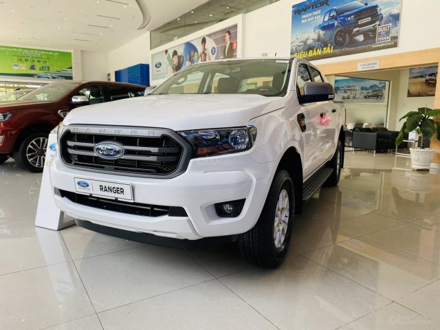 Cần bán nhanh với giá thấp chiếc Ford Ranger XLS MT sản xuất năm 2020 giao nhanh