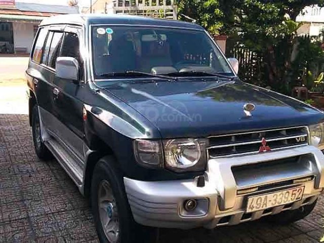 Bán Mitsubishi Pajero năm sản xuất 2004, màu xanh, xe gia đình 0