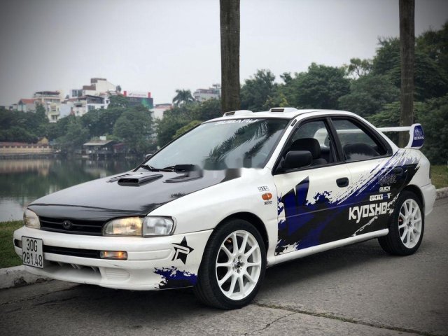 Chính chủ bán Subaru Impreza năm 1994, màu trắng, nhập khẩu0