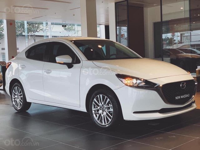 Hỗ trợ mua xe giá thấp với chiếc Mazda 2 Deluxe sản xuất năm 2020, giao nhanh0