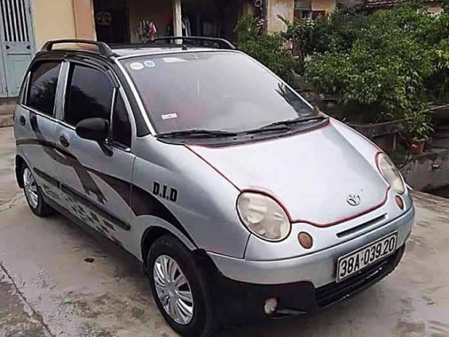 Bán ô tô Daewoo Matiz SE sản xuất 2004, màu bạc xe gia đình, giá chỉ 48 triệu