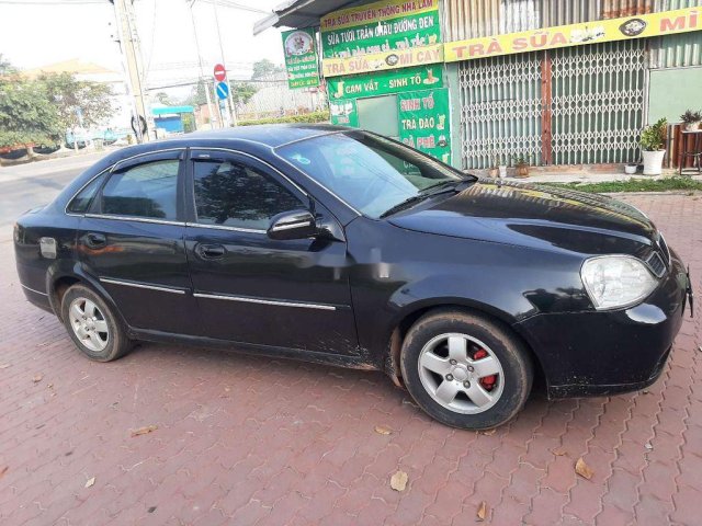 Bán ô tô Daewoo Lacetti năm sản xuất 2004, giá thấp