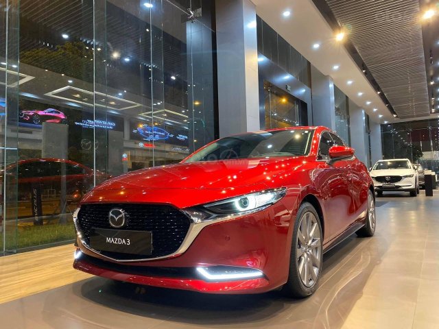 Bán Mazda 3 2020 giá siêu tốt, hỗ trợ trả góp lãi suất cực ưu đãi, giao xe ngay, tặng phiếu dịch vụ 5 triệu0