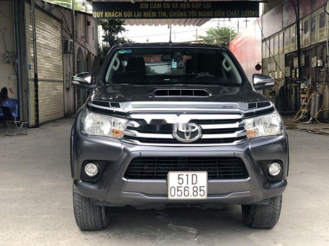 Cần bán lại xe Toyota Hilux năm sản xuất 2015, xe nhập, xe còn mới0