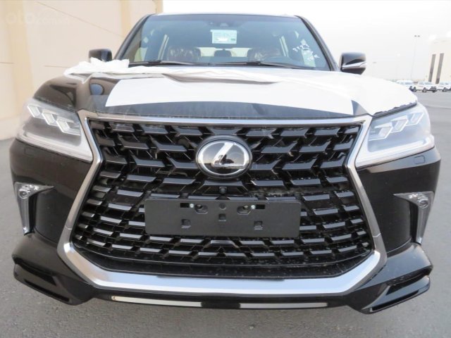 Bán xe mới Lexus LX570 Super Sport S bản mới nhất 2021 xe thay đổi lưới tản nhiệt mới0