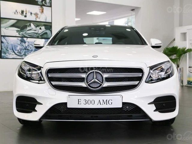 Giá Mercedes E300 AMG 2020, thông số kỹ thuật, hình ảnh, giảm 100% trước bạ, tặng bảo hiểm, tháng 11/2020