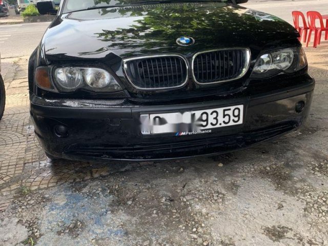 Cần bán xe BMW 3 Series 318i năm 2002, màu đen0