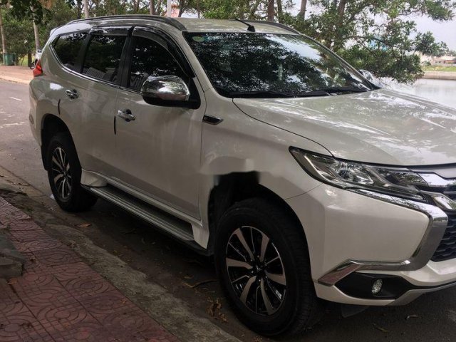 Cần bán Mitsubishi Pajero Sport sản xuất năm 2019, xe nhập