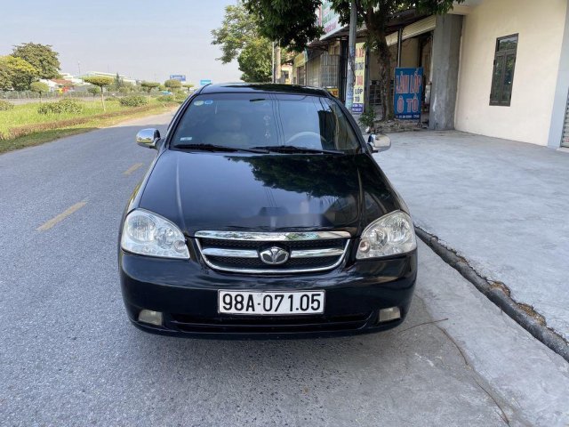 Cần bán gấp Daewoo Lacetti sản xuất 2007, màu đen như mới