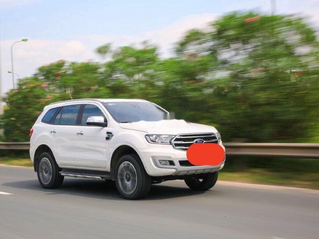 Cần bán gấp Ford Everest năm sản xuất 2019, nhập khẩu còn mới0