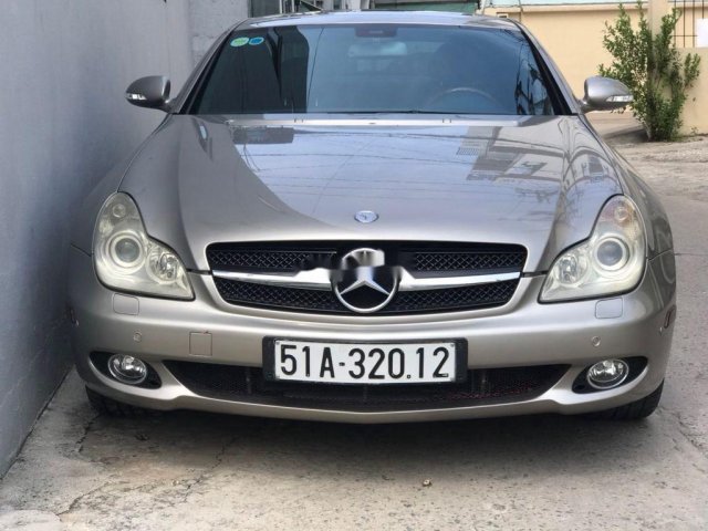 Bán xe Mercedes Benz CLS500 2006, tự động