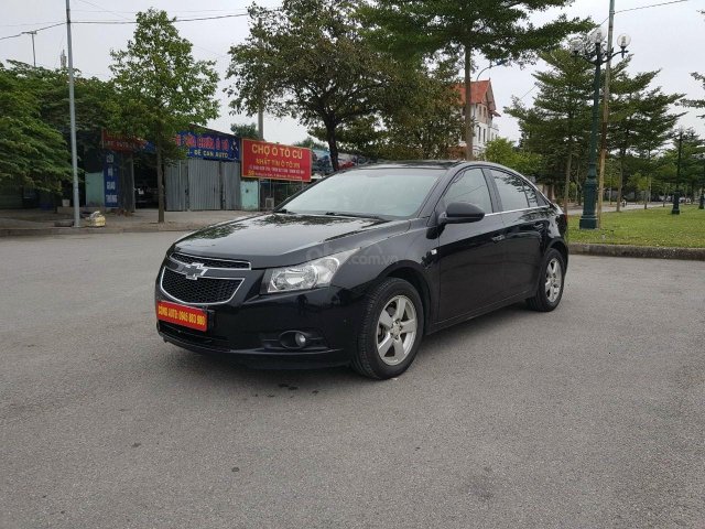 Bán Chevrolet Cruze 2013 LTZ, màu đen0