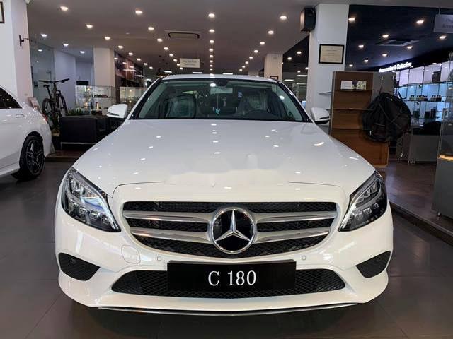 Cần bán Mercedes-Benz C180 năm 2020, giao nhanh toàn quốc