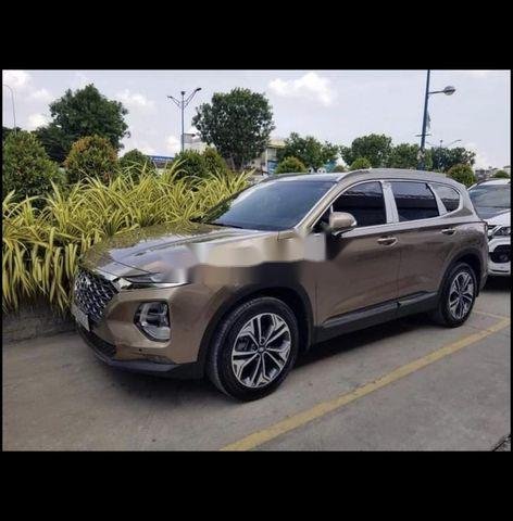 Cần bán gấp Hyundai Santa Fe đời 2020, màu nâu còn mới