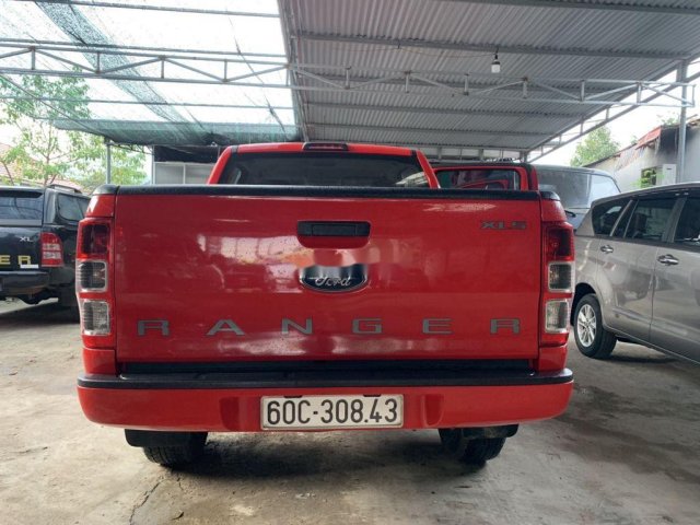 Bán ô tô Ford Ranger sản xuất 2016, màu đỏ còn mới0