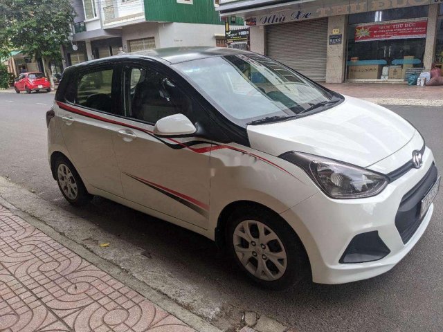 Cần bán Hyundai Grand i10 năm sản xuất 2016, nhập khẩu còn mới0