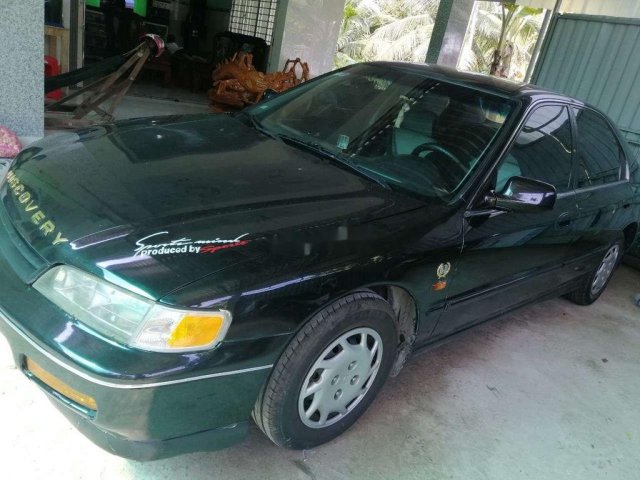 Bán Honda Accord sản xuất 1996, xe nhập, màu xanh dưa0