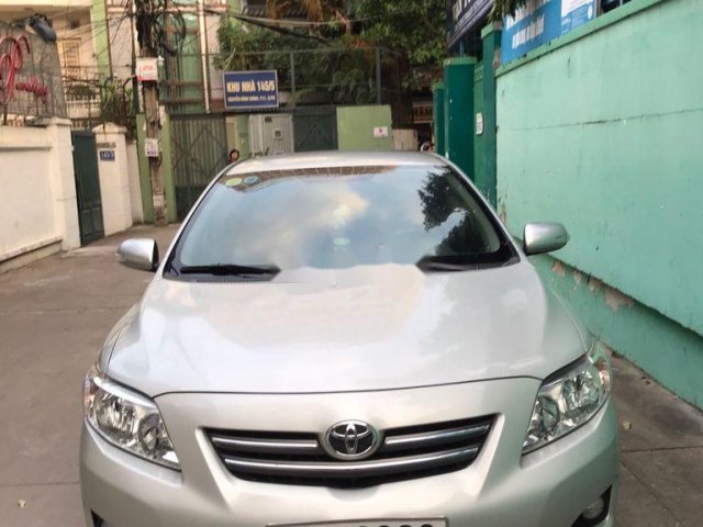 Cần bán Toyota Corolla Altis năm sản xuất 2009, màu bạc chính chủ, 450tr0