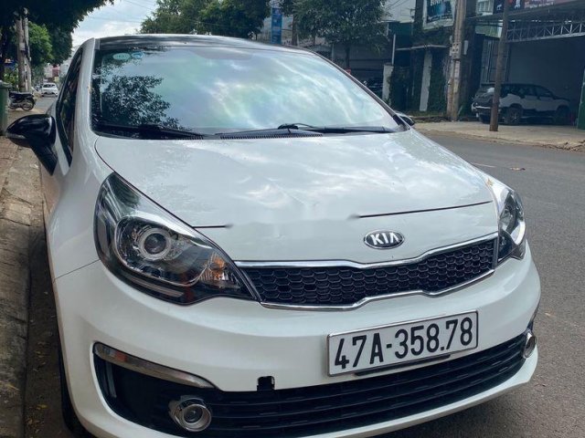 Cần bán xe Kia Rio năm sản xuất 2015, xe nhập còn mới, giá chỉ 385 triệu0