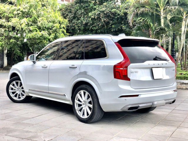 Bán Volvo XC90 sản xuất năm 2015, màu bạc, nhập khẩu ít sử dụng0