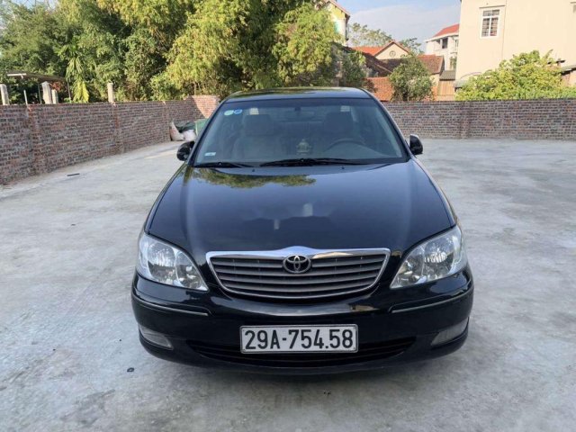 Cần bán lại xe Toyota Camry năm 2003, số sàn, giá 248tr