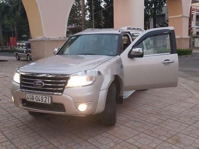 Cần bán xe Ford Everest sản xuất năm 2009 còn mới, 369 triệu