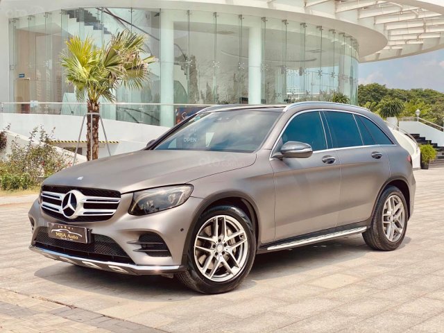 Mercedes GLC-Class C300 model 2016 siêu mới màu xám0